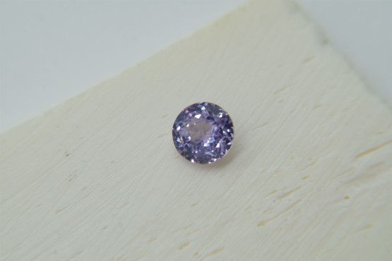 Vivid Violet Spinel - 1.074 ct - IGL Certified - Round Cut - Unheated