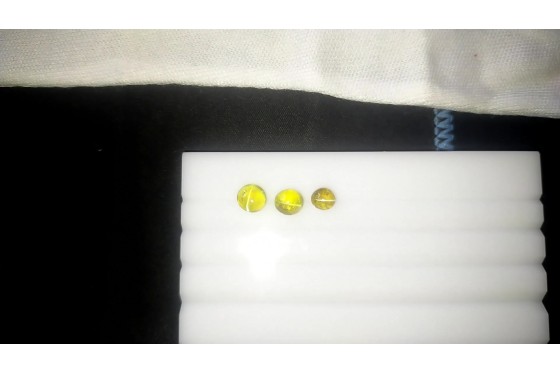 3 Unheated Chrysoberyl Cat's Eyes Lot - 4.05 ct - Eye Clean - IGL Certified