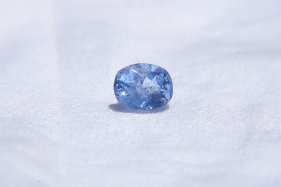 Vivid Blue Sapphire - 2.13 ct - AGL Certified - Cushion Cut - Heated