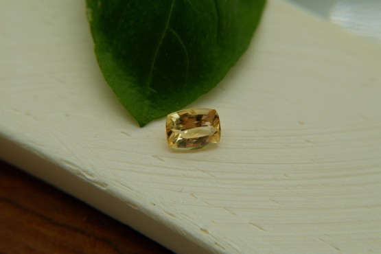 Vivid Lemon Yellow Sapphire - 1 ct - Cushion Cut - Unheated - IGL Certified