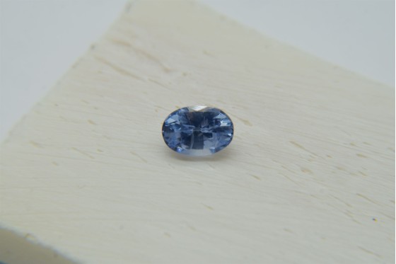 Pastel Blue Sapphire - 1 ct - Oval Cut - Unheated - GIA Certified