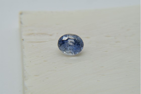 Neon Pastel Blue Sapphire - 1.60 ct - Oval Cut - GIA Certified - Eye Clean