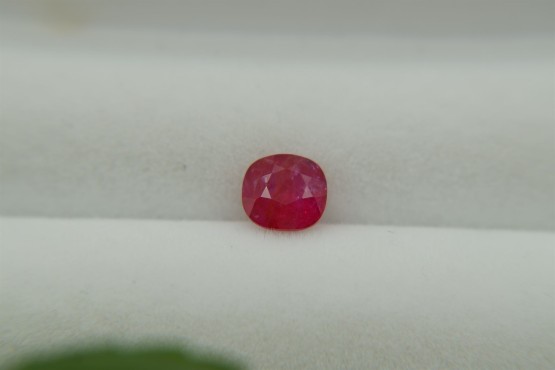 1 ct Ruby - Purplish Red - Cushion Cut - Untreated - IGL Certified -