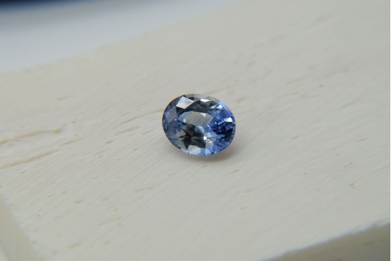 Pastel Blue Sapphire - 0.80 ct - Oval Cut - Unheated - GIA Certified