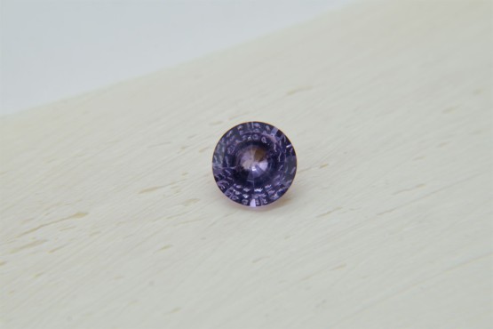 Vivid Violet Sapphire - 1.05 ct - GIA Certified - Eye Clean - Round Cut