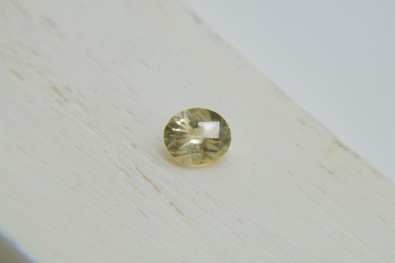 Vivid Pastel Yellow Sapphire - 0.95 ct - GIA Certified Oval Cut