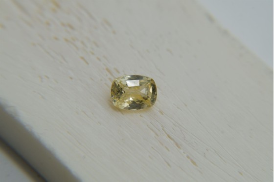 Vivid Lemon Yellow Sapphire - 1.10 ct - Eye Clean - GIA Certified - Cushion Cut