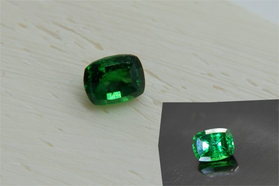 3 Tsavorite Garnets 1.18 - 0.75 - 0.27, 2.2 ct Total, Eye Clean, No Heat