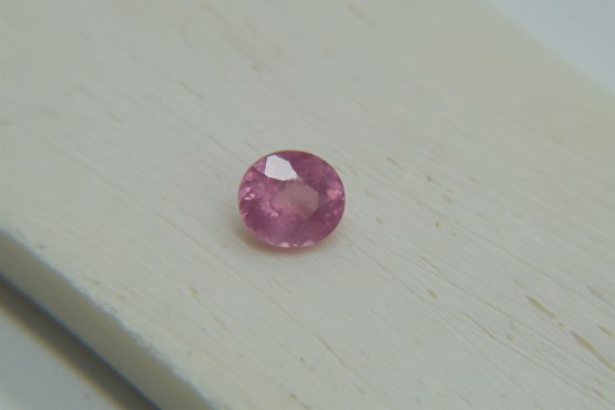 Neon Fire Pink Mahenge Spinel - 1.15 ct - Oval Cut - IGL Certified