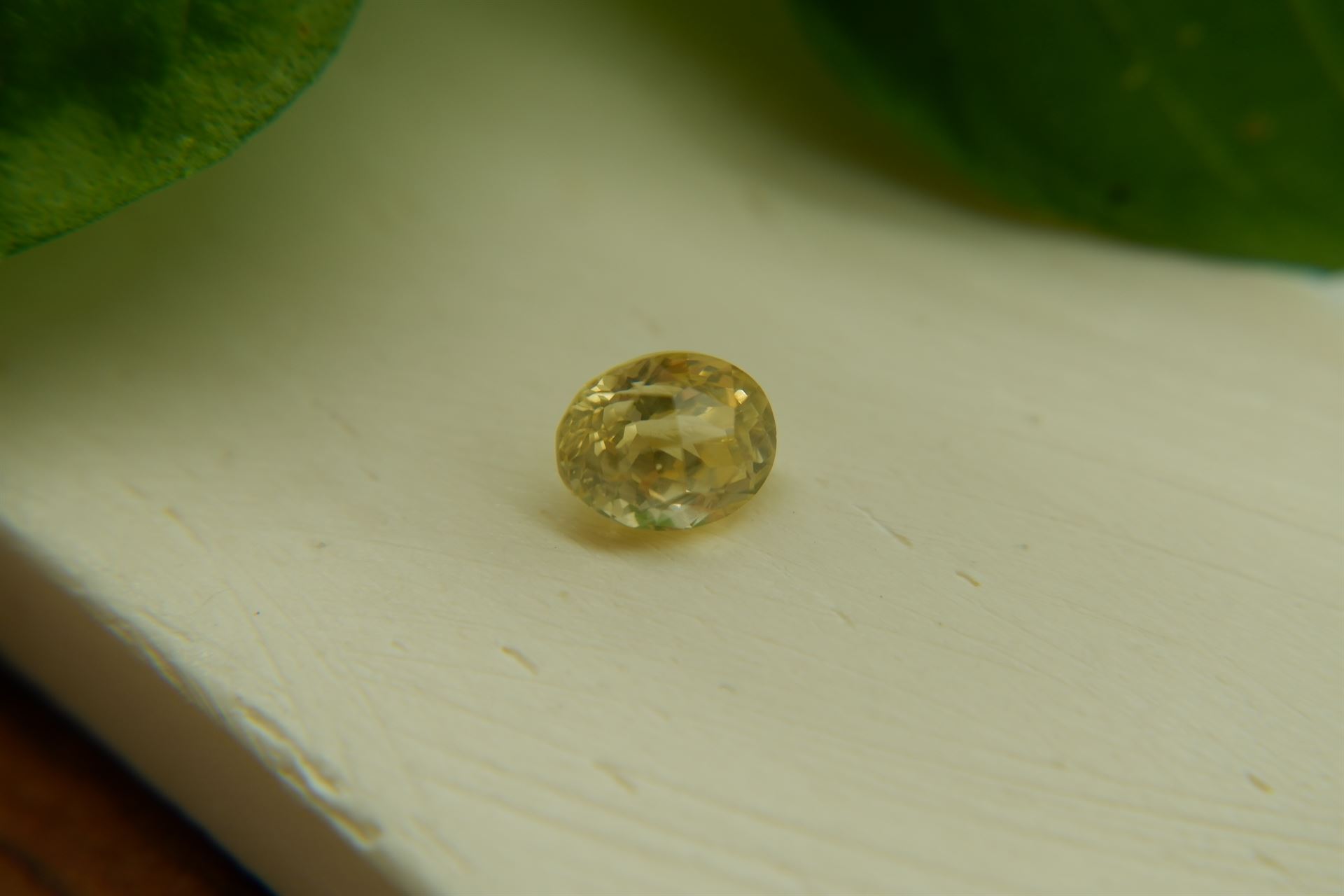 1.15 ct - Unheated Eye Clean Neon Yellow Sapphire - Oval Cut - IGL Certified