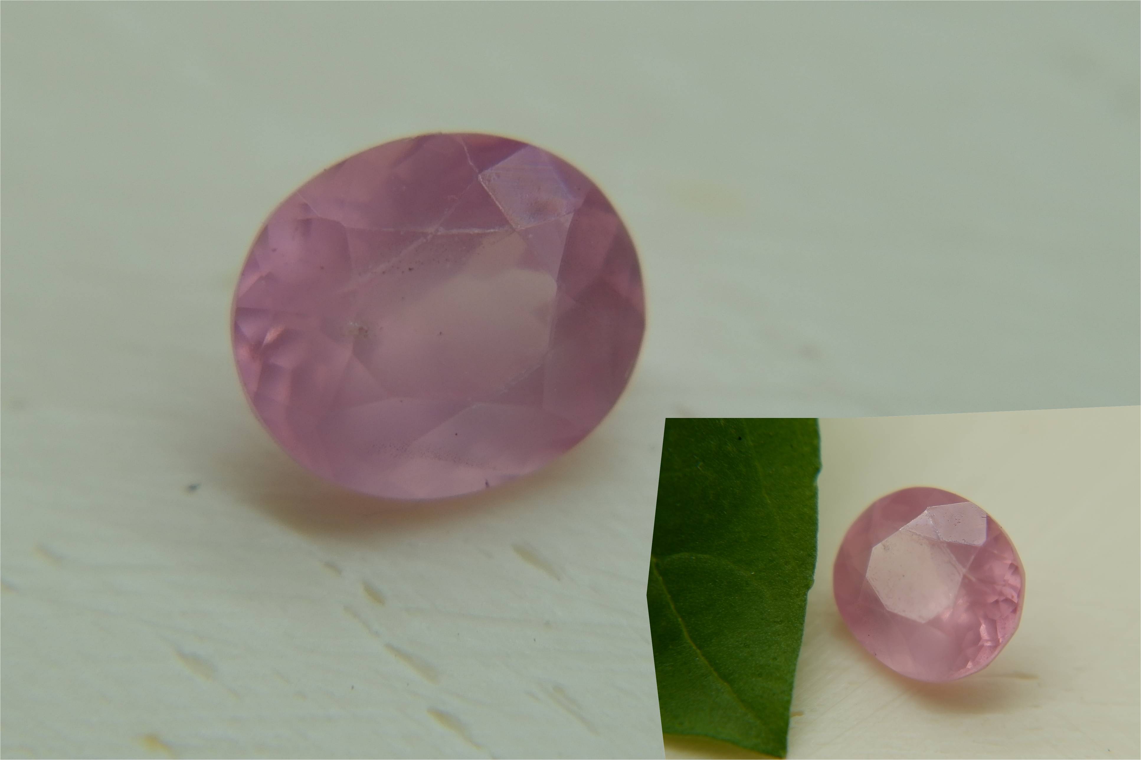 Neon Pink Mahenge Spinel - 1 ct - Oval Cut - IGL Certified - Unheated - SI