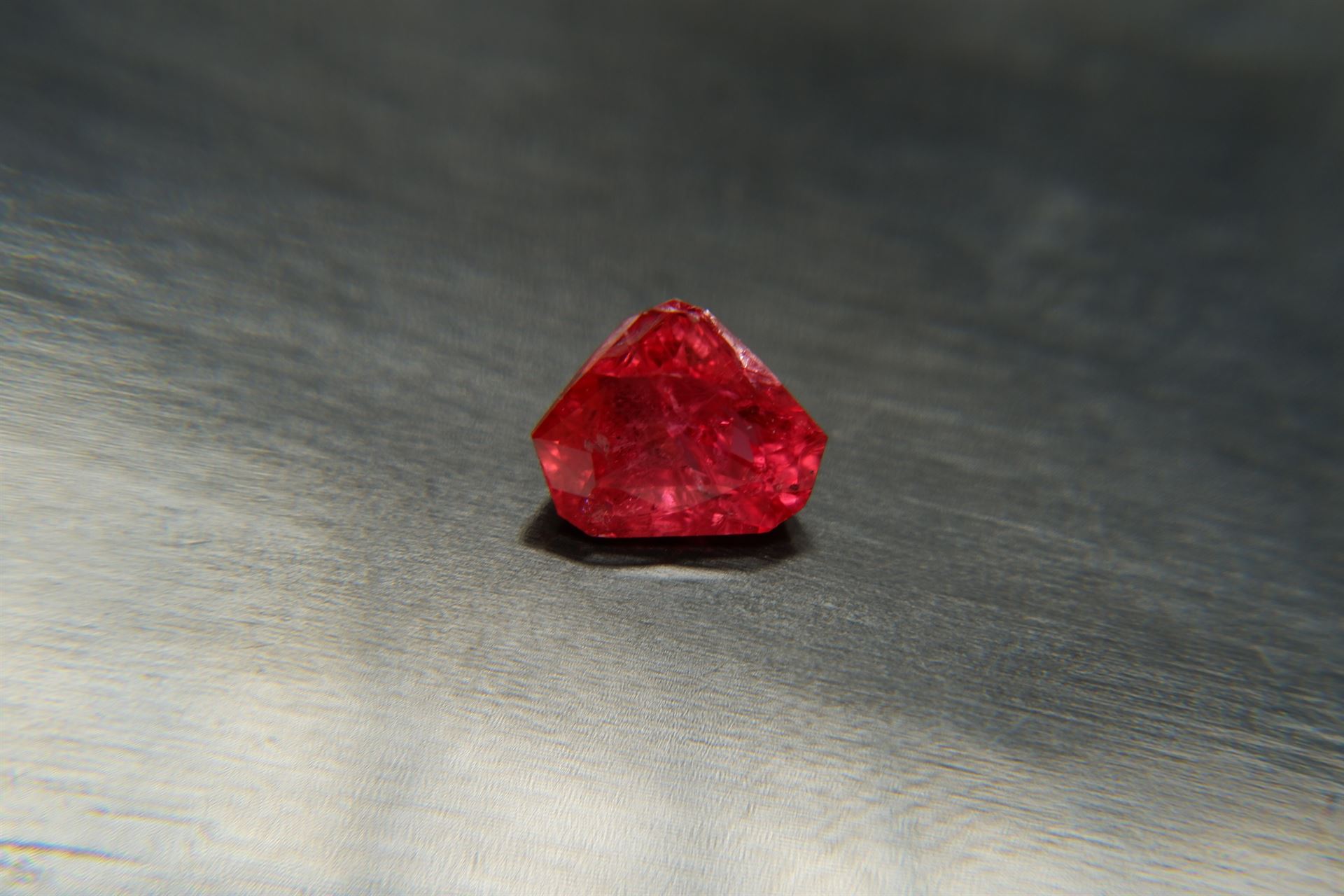 Neon Red Mahenge Spinel - 1.45 ct - Handcrafted Triangular Cut - Untreated