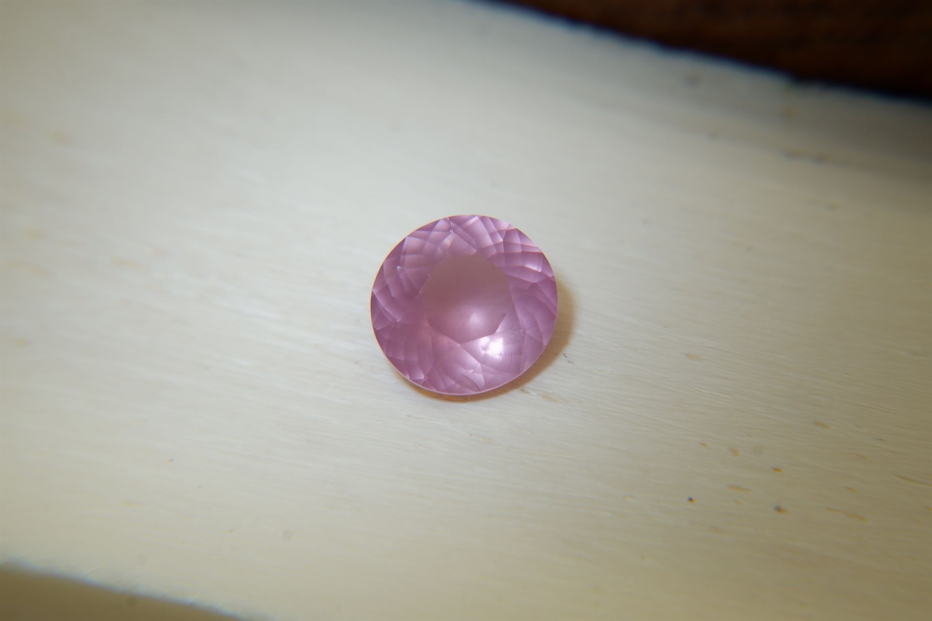 Neon Fire Pink Mahenge Spinel - 1.75 ct - IGL Certified, Eye Clean, Unheated